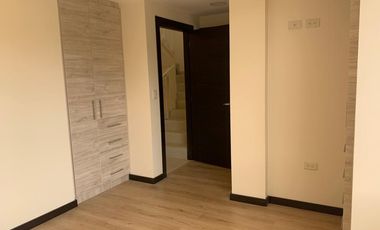 SAN ANTONIO VENTA CASA POR ESTRENAR 108.40m2  CRÉDITO VIP