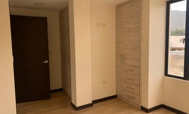 SAN ANTONIO VENTA CASA POR ESTRENAR 108.40m2  CRÉDITO VIP