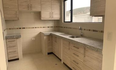 SAN ANTONIO VENTA CASA POR ESTRENAR 108.40m2  CRÉDITO VIP