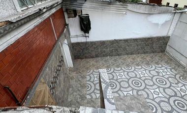 LA FLORESTA CASA EN VENTA PARA REMODELAR