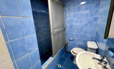 LA FLORESTA CASA EN VENTA PARA REMODELAR
