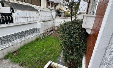 LA FLORESTA CASA EN VENTA PARA REMODELAR