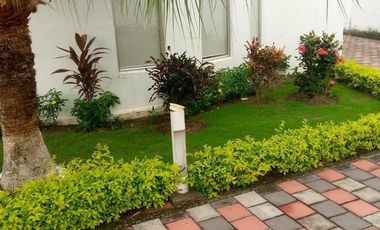 TONSUPA VENTA CASA MODERNA 4 HAB. 95.000 DE OPORTUNIDAD