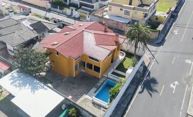 Venta Casa Sector San Gabriel Precio: $220000