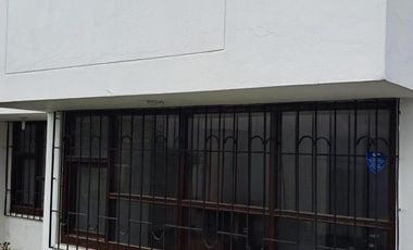 VENTA DE CASA EN PINAR BAJO