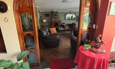 Casa de Venta con Local Comercial en Ponciano Alto