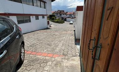 Casa de Venta con Local Comercial en Ponciano Alto