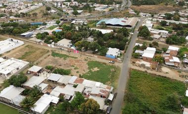SE VENDE TERRENO EN PORTOVIEJO