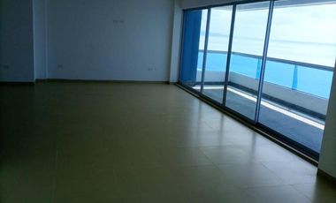 Departamento en venta frente al mar Tonsupa 150m2