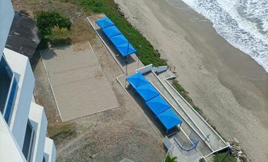 Departamento en venta frente al mar Tonsupa 150m2
