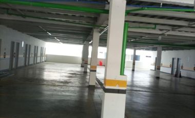 Departamento en venta frente al mar Tonsupa 150m2