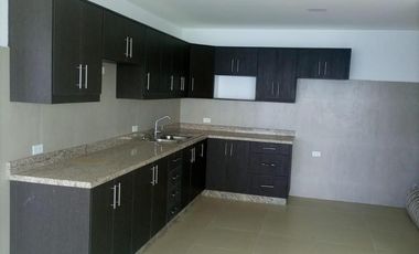 Departamento en venta frente al mar Tonsupa 150m2