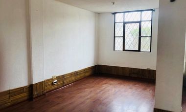 CASA MITAD DEL MUNDO 75.40M2 CON PATIO DE 60.60M2