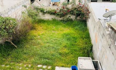 CASA MITAD DEL MUNDO 75.40M2 CON PATIO DE 60.60M2