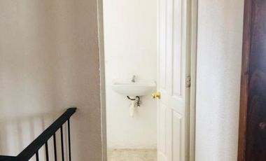 CASA MITAD DEL MUNDO 75.40M2 CON PATIO DE 60.60M2