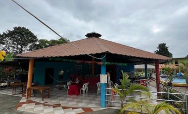 SE VENDE COMPLEJO TURISTICO EN CANUTO, MANABI, ECUADOR