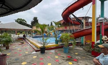 SE VENDE COMPLEJO TURISTICO EN CANUTO, MANABI, ECUADOR