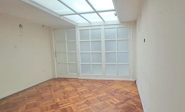 RENTO, QUITO TENIS DEPARTAMENTO 375m2 DORMITORIOS 4 PARQUEOS 2