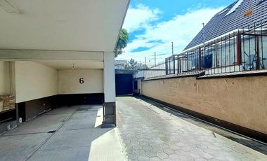 RENTO, QUITO TENIS DEPARTAMENTO 375m2 DORMITORIOS 4 PARQUEOS 2