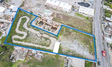 Terreno en renta Mitad del Mundo