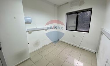 Oficina de 123m2, Roman Diaz, Metro Salvador