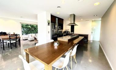 Casa en venta - 6 Dormitorios 6 Baños - El Venado