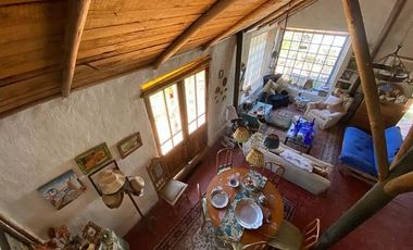 CASA CHILENA CON VISTA PANORAMICA SECTOR LAS ACHIRAS