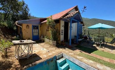CASA CHILENA CON VISTA PANORAMICA SECTOR LAS ACHIRAS