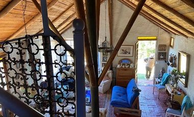 CASA CHILENA CON VISTA PANORAMICA SECTOR LAS ACHIRAS