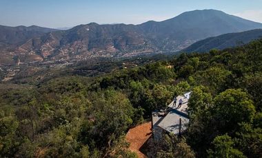 CASA DE ROBLE EN BOSQUE NATIVO SECTOR LAS ACHIRAS