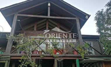 CON GRANDES COMODIDADES COMO PISCINA TEMPERADA, GRAN QUINCHO