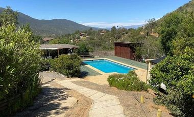 CON GRANDES COMODIDADES COMO PISCINA TEMPERADA, GRAN QUINCHO