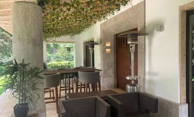 Venta Casa Amueblada en Rancho San Francisco