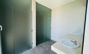 VENTA CASA A ESTRENAR EN MUELLES PUERTOS, 5 AMBIENTES, PISCINA, VISTA AL LAGO