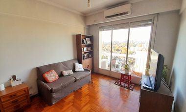Vicente López - Luminoso departamento 3 amb - Piso alto con vista abierta panorámica!