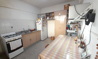 Vicente López - Luminoso departamento 3 amb - Piso alto con vista abierta panorámica!