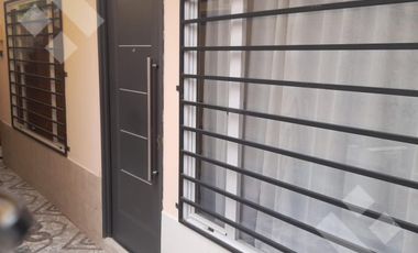 ALQUILER CASA 1 DORMITORIO - B° GARCÍA BAYÓN, NEUQUÉN