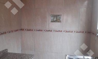ALQUILER CASA 1 DORMITORIO - B° GARCÍA BAYÓN, NEUQUÉN