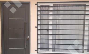 ALQUILER CASA 1 DORMITORIO - B° GARCÍA BAYÓN, NEUQUÉN