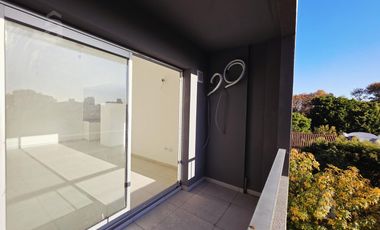 Departamento en Villa Ballester - Dos Ambientes - Venta - Próximo a estación de Trenes