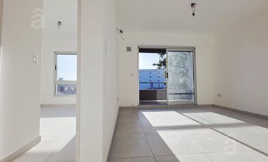 Departamento en Villa Ballester - Dos Ambientes - Venta - Próximo a estación de Trenes