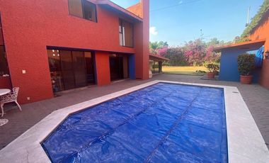 CASA EN VENTA EN PEDREGAL SAN ÁNGEL