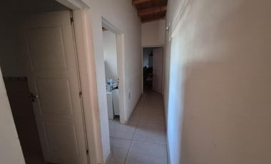 VENDE CASA EN CENTENARIO- 2 HABITACIONES