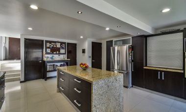 Residencia en venta en Bosques de las Lomas