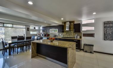 Residencia en venta en Bosques de las Lomas