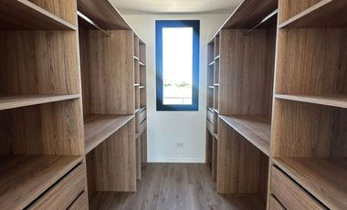 Alquiler Anual Casa a La Laguna en San Benito Villanueva Tigre