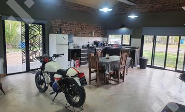 Alquiler amoblado Casa 1 dormitorio   Quincho B° El Vergel