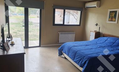 Alquiler amoblado Casa 1 dormitorio   Quincho B° El Vergel