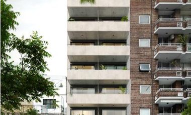 Venta -Departamento 2 ambientes  con 2  balcónes Terraza -Belgrano