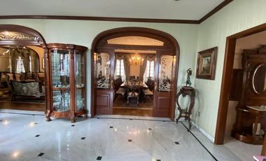 CASA EN VENTA EN BOSQUES DE LAS LOMAS